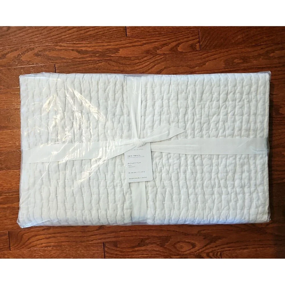 Pottery Barn Pick Stitch Handcrafted Cotton Linen Quilt Twin Twin XL Soft White